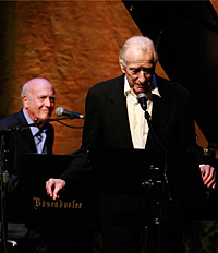 Mike Stoller and Jerry Lieber (Photo by Alex Berliner © Berliner Studio/BEImages)