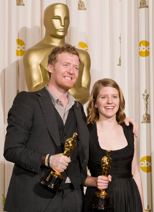 Glen Hansard and Marketa Irglova (photo by Matt Petit, © A.M.P.A.S.)